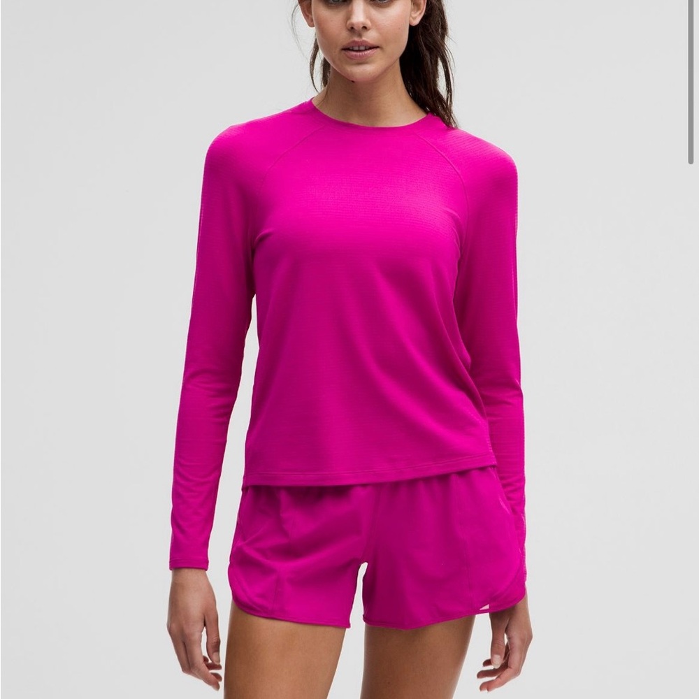 Lululemon top